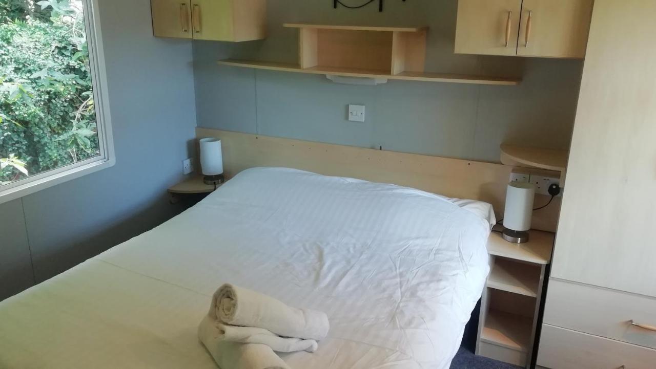 Static Caravan For Hire, Budget Friendly Edinburg Exteriör bild